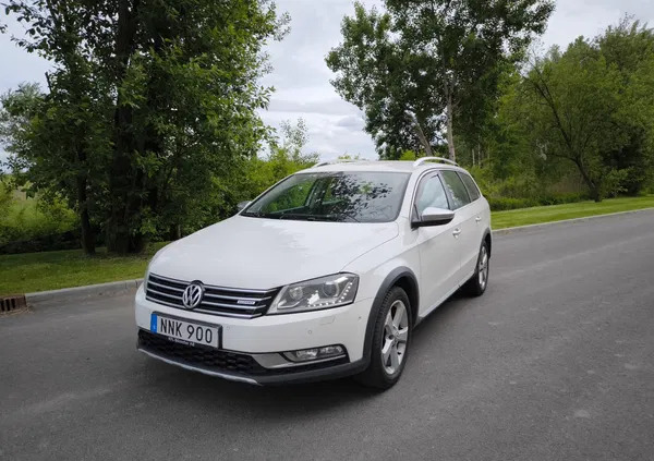 volkswagen passat Volkswagen Passat cena 46900 przebieg: 233000, rok produkcji 2014 z Rzeszów